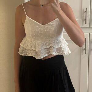 SHEIN White Crop Top